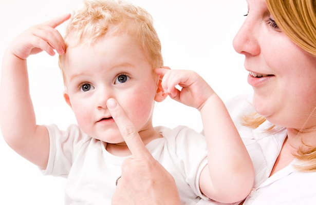 Kích thích thị giác cho trẻ sơ sinh từ 3-6 tháng – Đỏ đen trắng